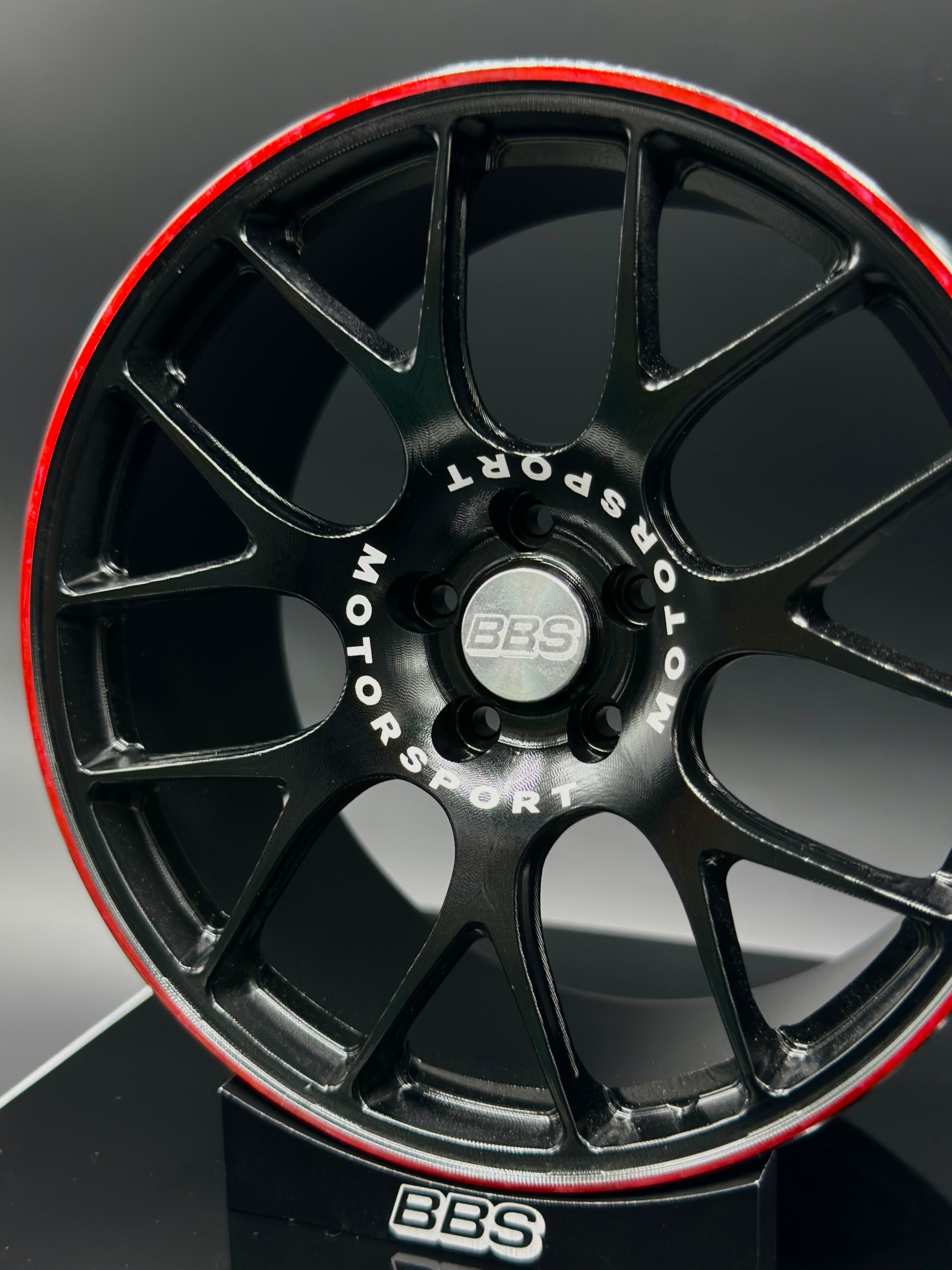 MT- BBS Super Sport Black&Red