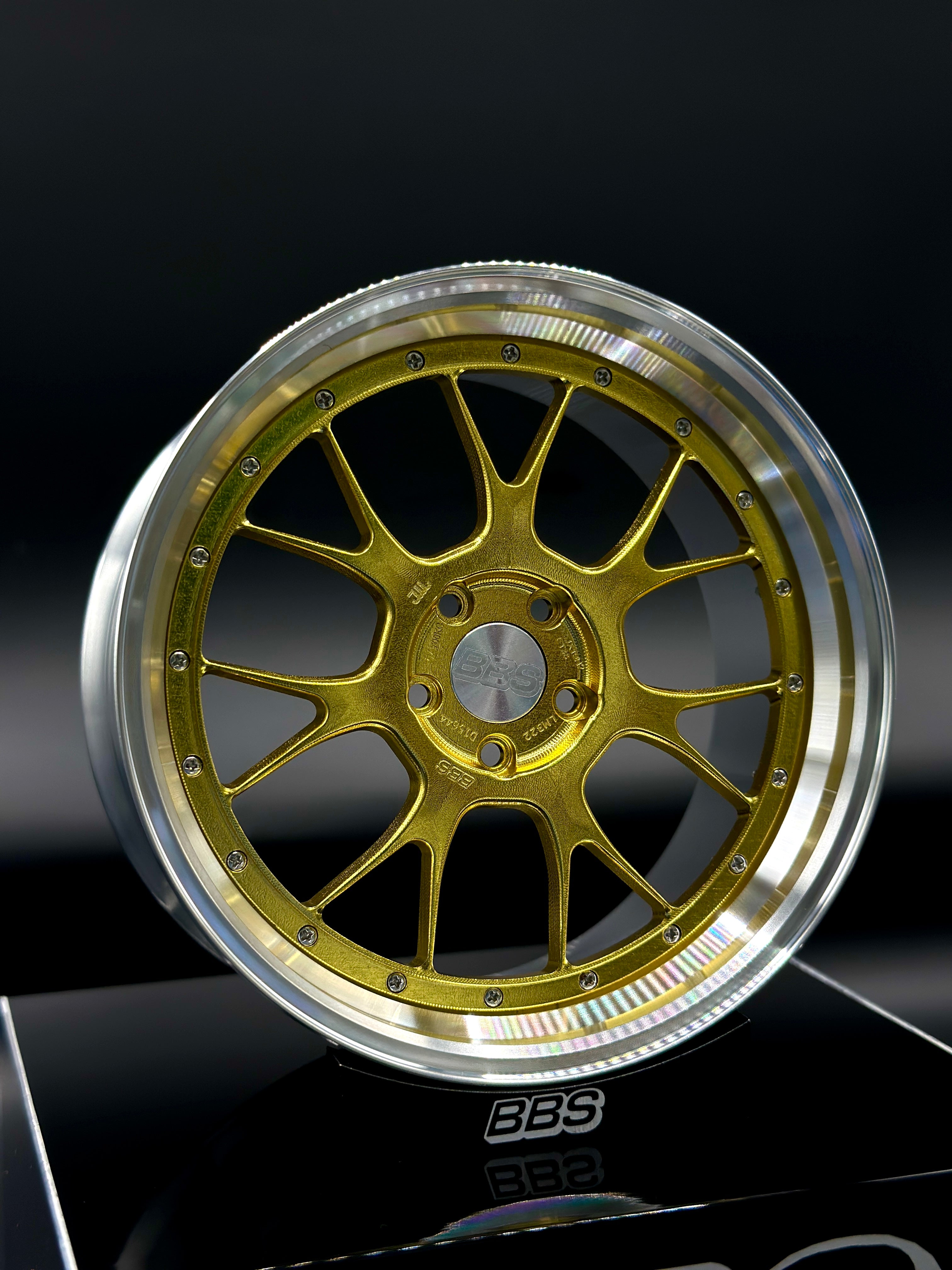 BBS - VIA700KG Gold Rim