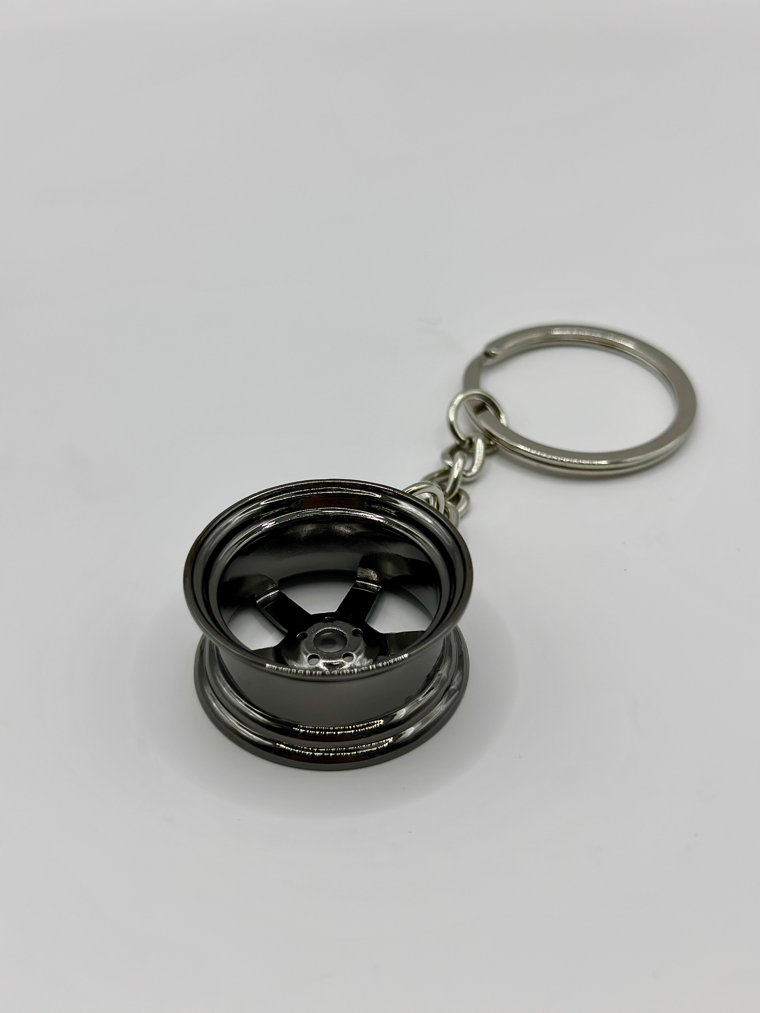 Wheel Key Ring Glossy Matt