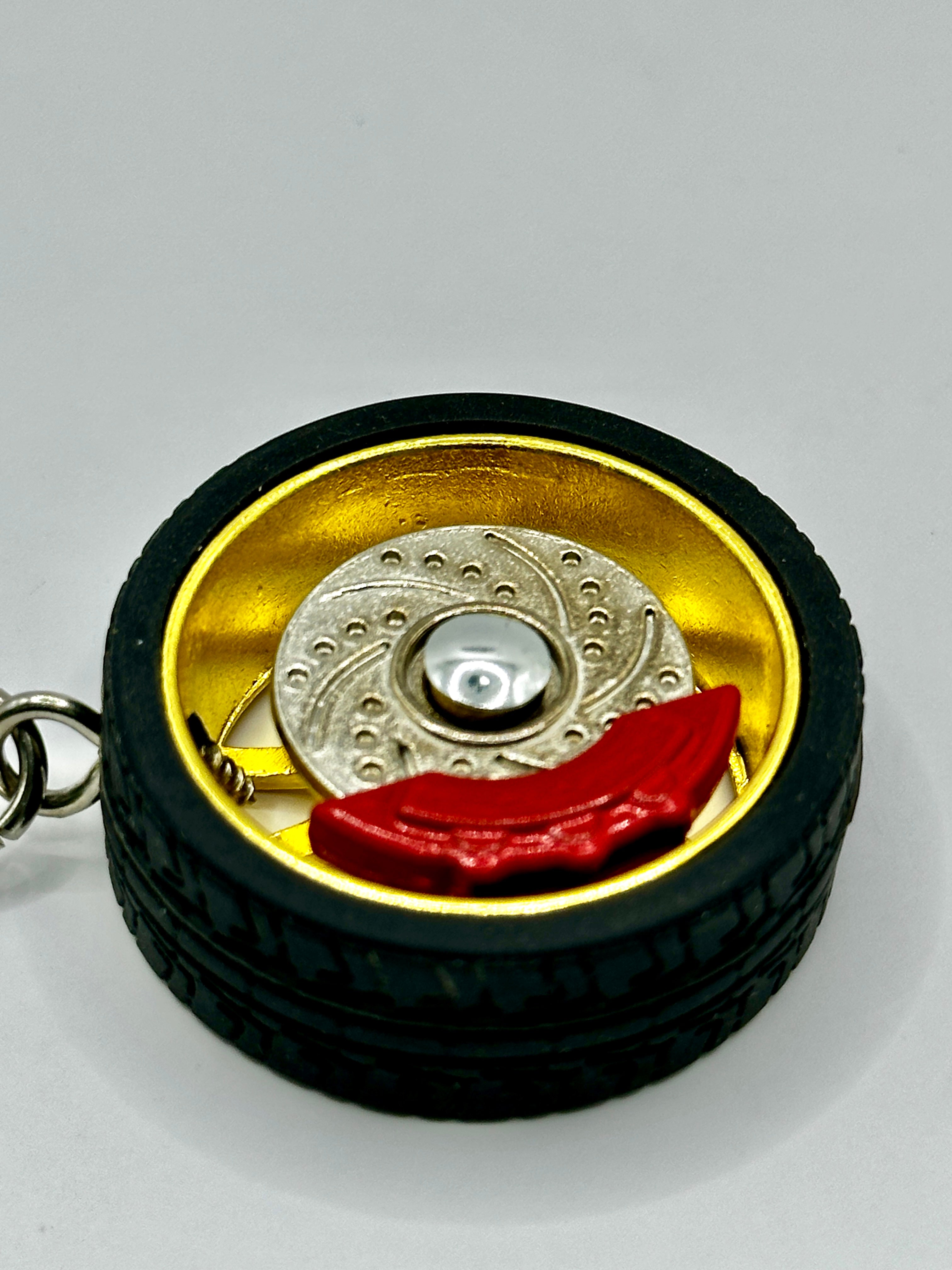 Metal Wheel Keychain with Rubber Tire, Red Calliper & Gold