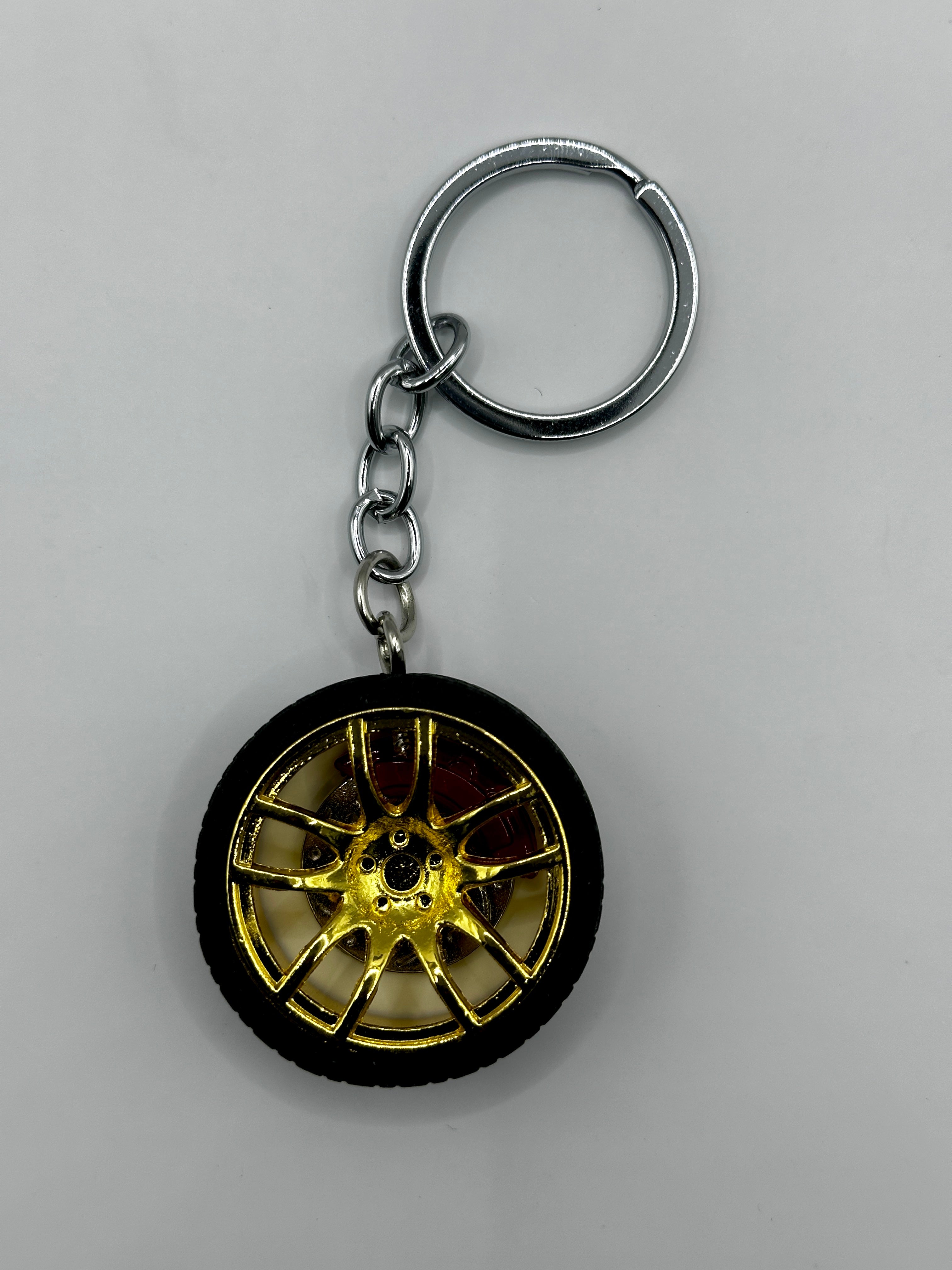 Metal Wheel Keychain with Rubber Tire, Red Calliper & Gold