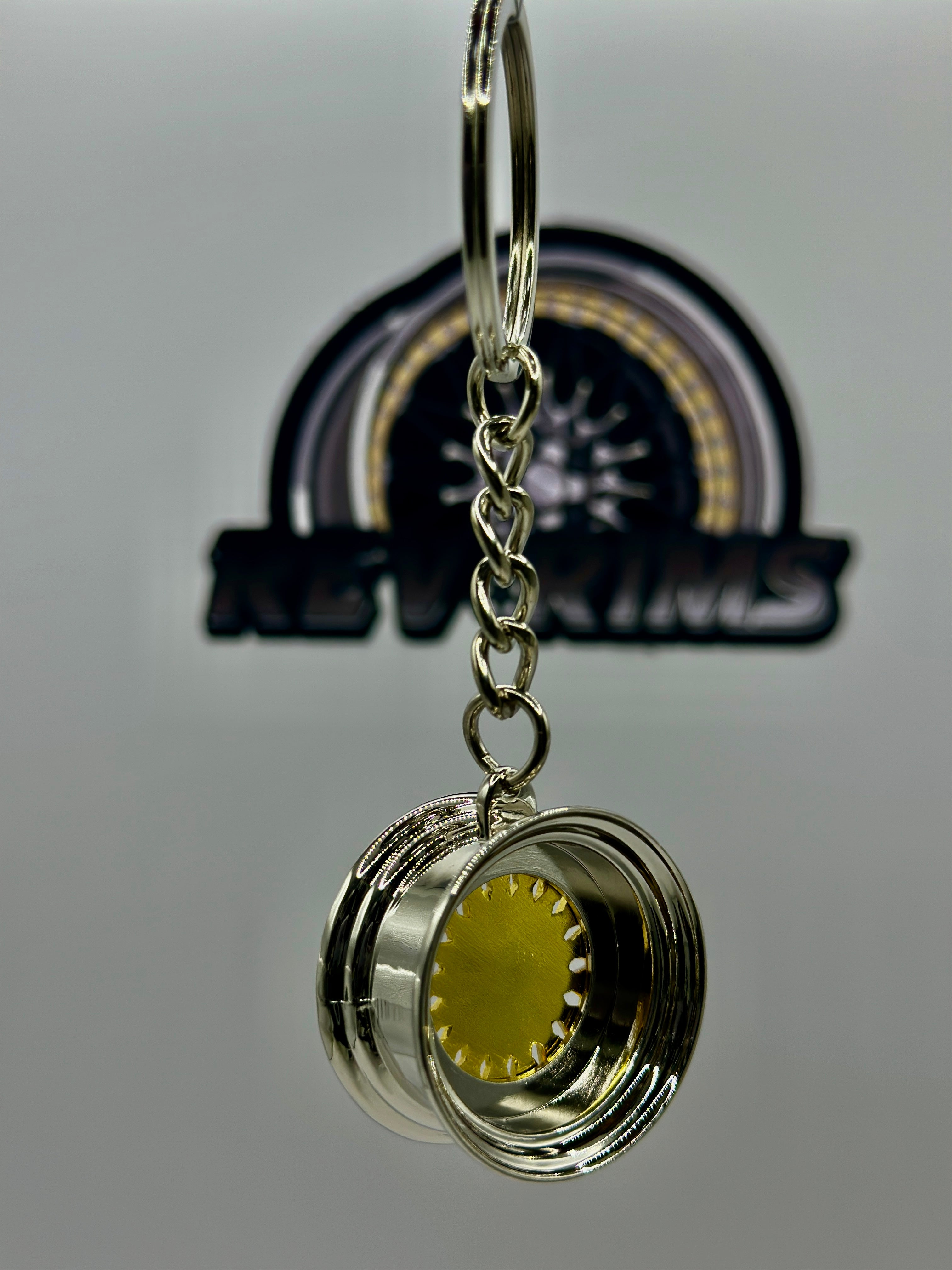 Wheel Key Ring Classic Gold