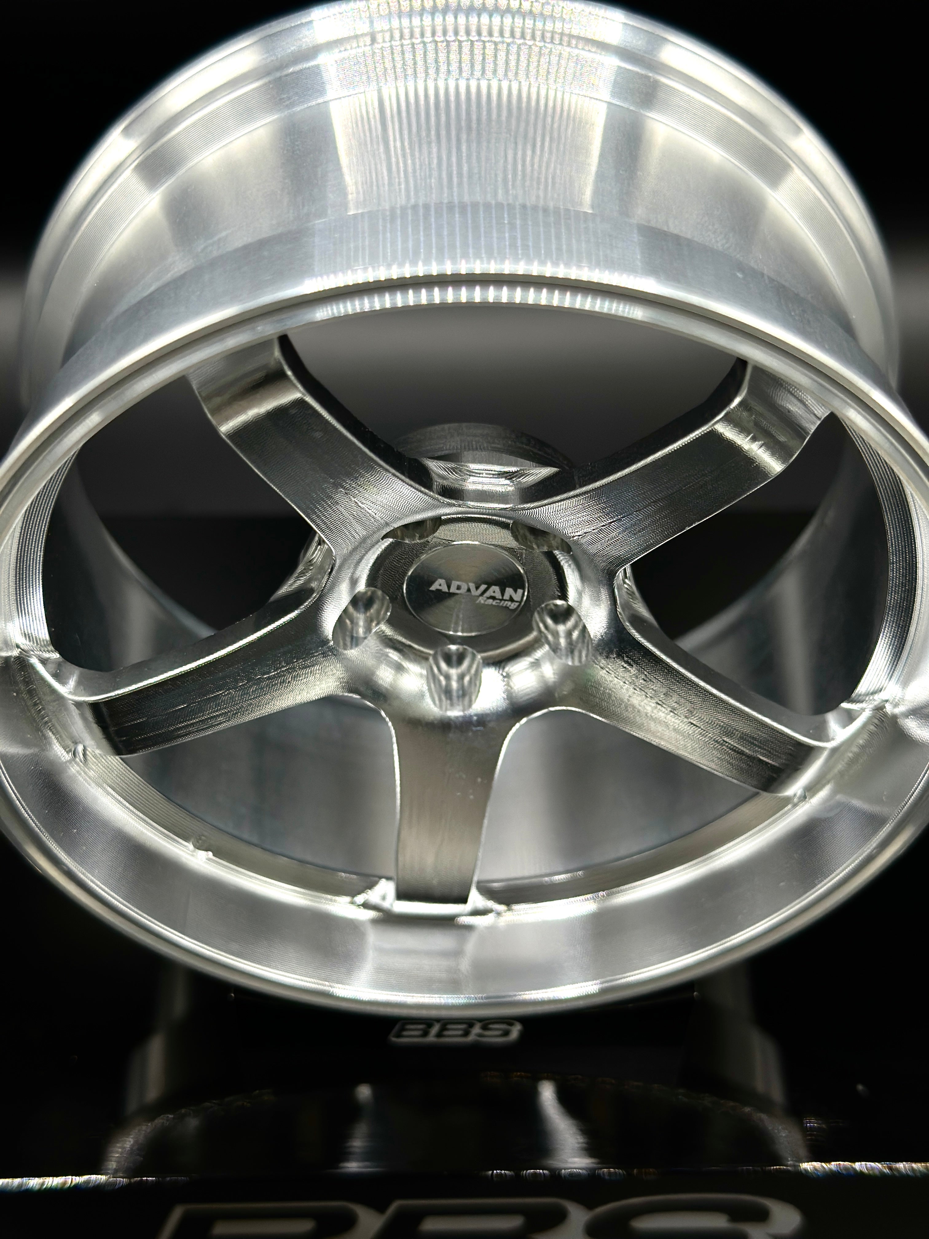 ADVAN- RACING Silver Rim